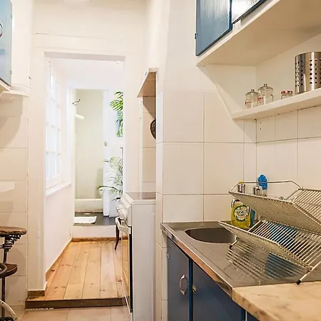 Near Rossio Apartment