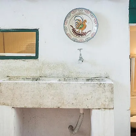 Near Rossio Apartment